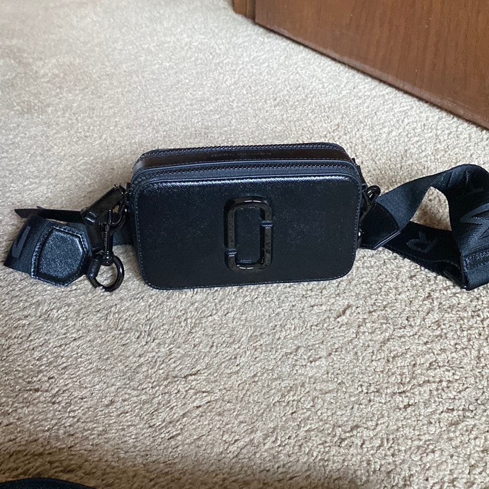 Marc Jacob’s Snapshot Bag (FIRM PRICE)